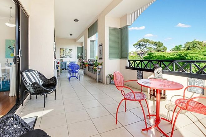 Picture of 49 Racecourse Road, ASCOT QLD 4007