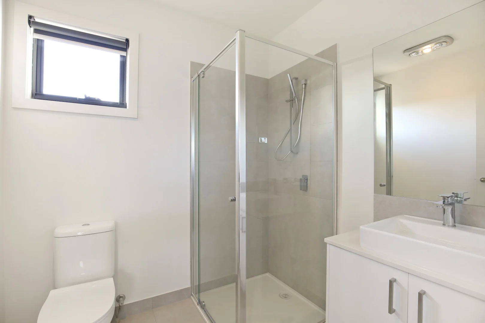 Additional image 6 of 2/5 Bristol Road, Pascoe Vale VIC 3044