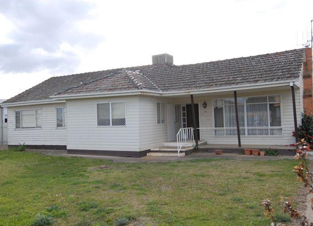 101 Hardinge Street, Deniliquin NSW 2710