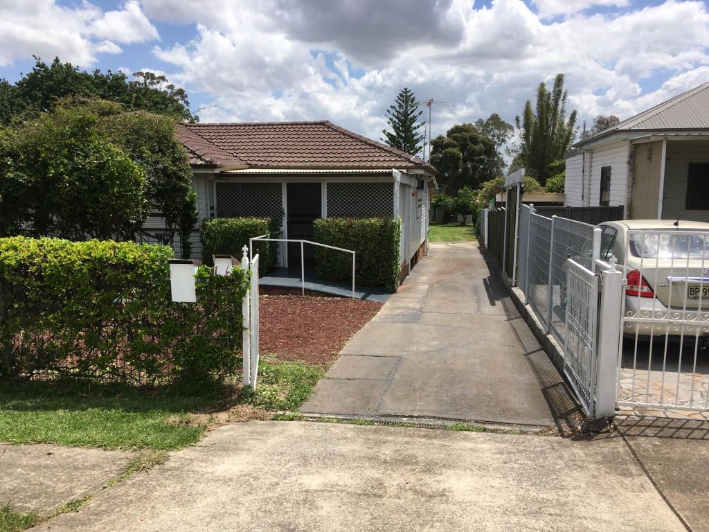 6 bedrooms House in 16 charles street BLACKTOWN NSW, 2148