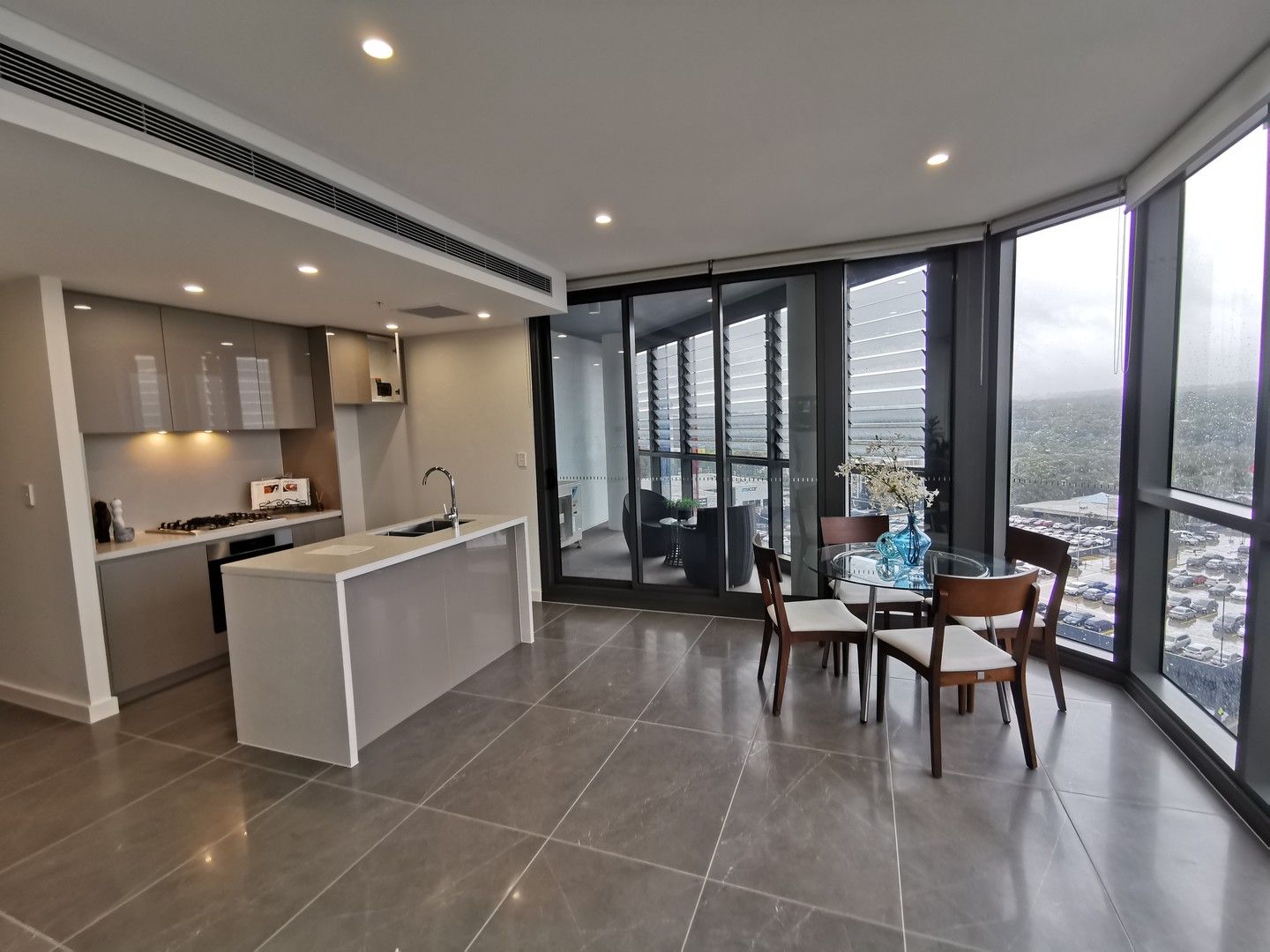 2 bedrooms Apartment / Unit / Flat in D305/101 Waterloo rd MACQUARIE PARK NSW, 2113