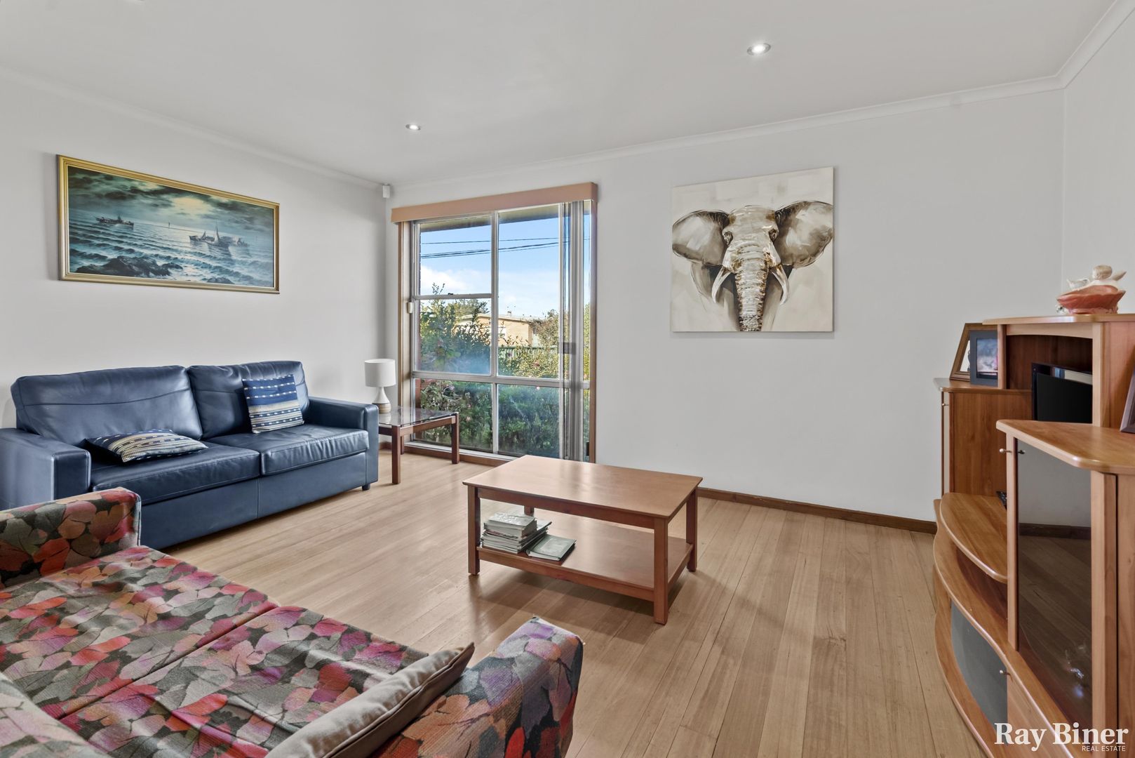 26 Flynn Crescent, Coolaroo VIC 3048 - House For Rent | Domain