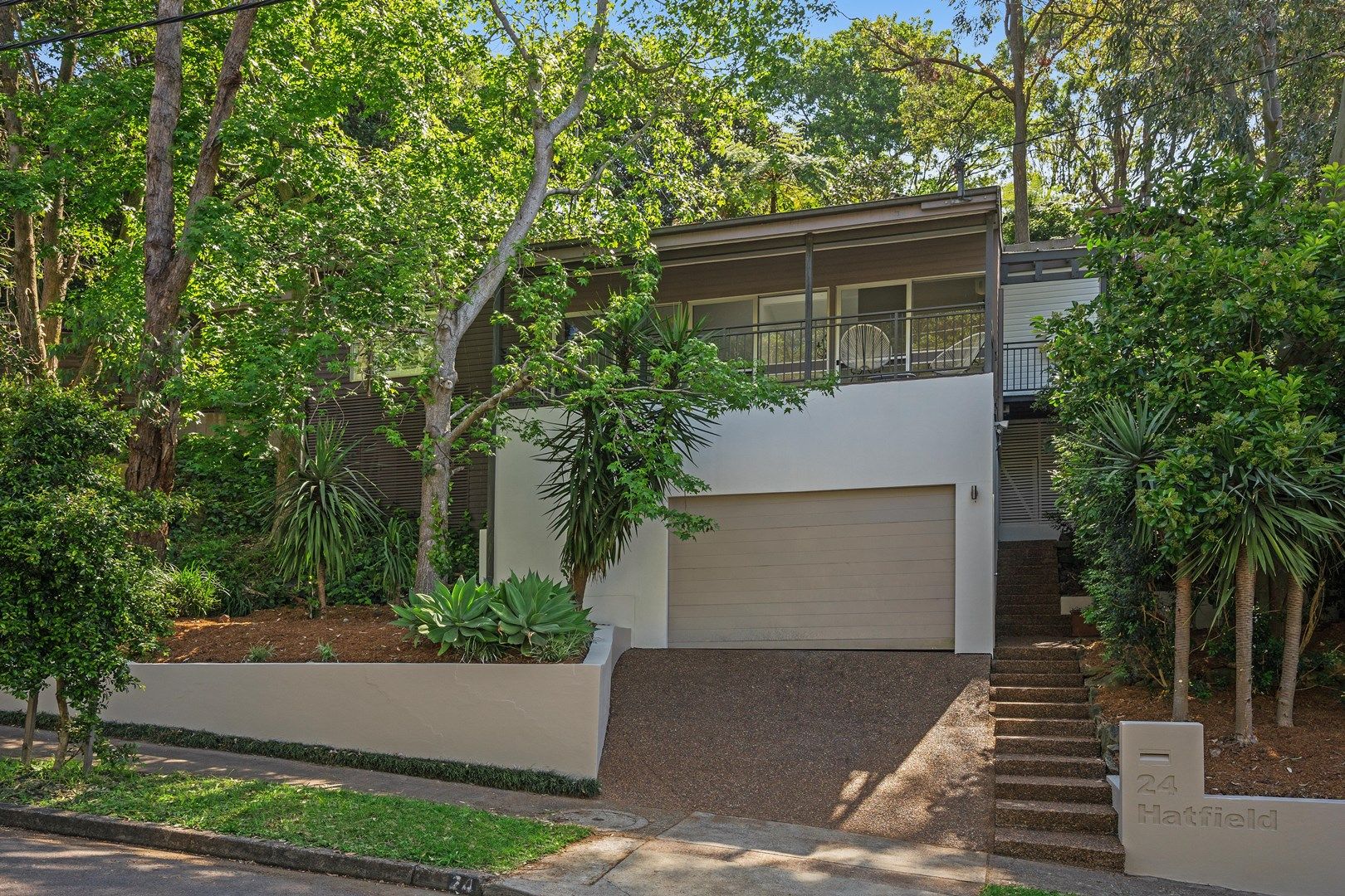 24 Hatfield Street, Merewether Heights NSW 2291, Image 2