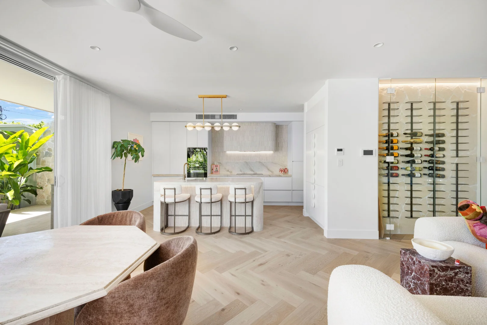 Additional image 4 of 1/33 Merrimac Boulevard, Broadbeach Waters QLD 4218