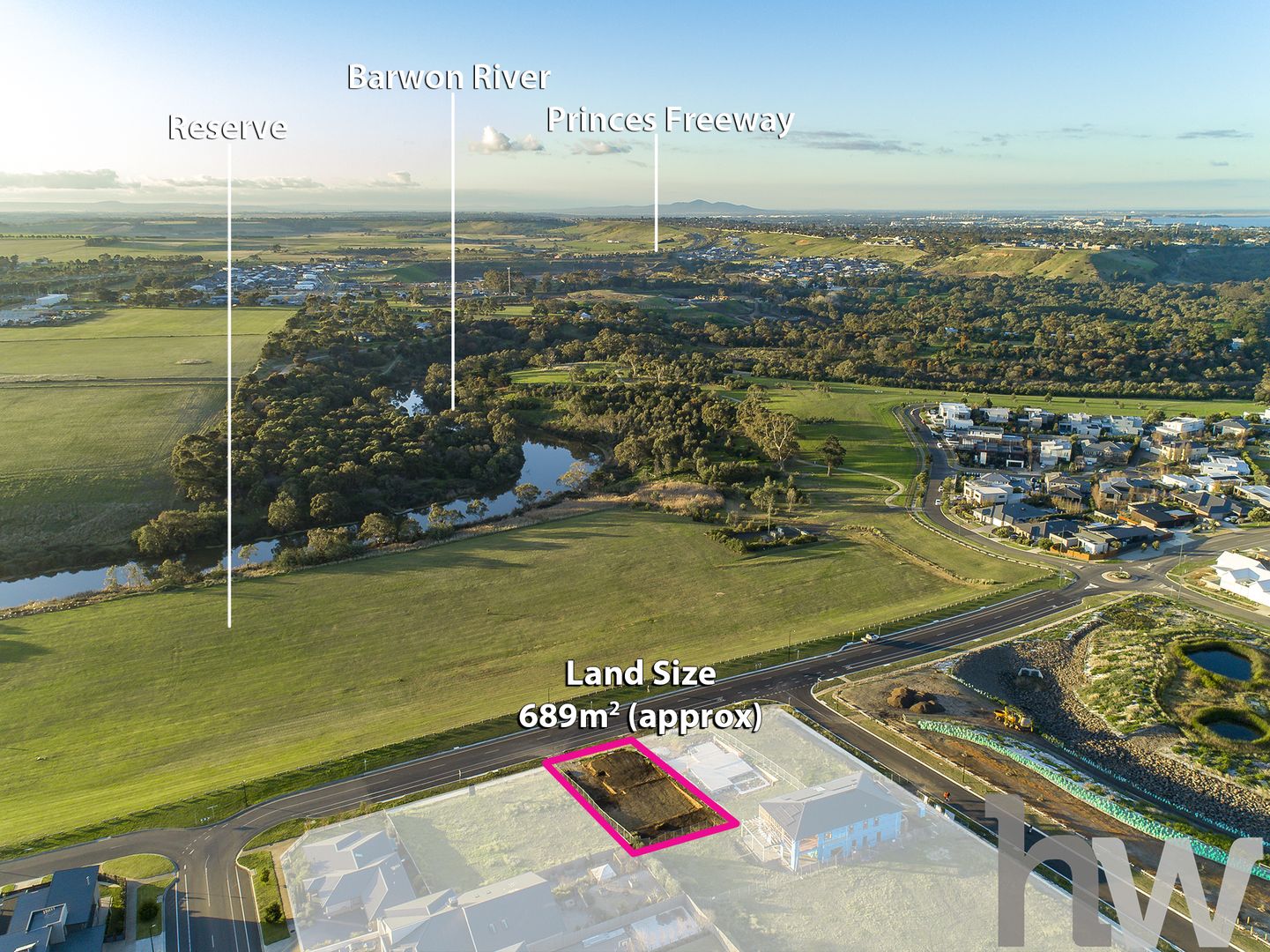 125 Stoneleigh Crescent, Highton VIC 3216 Domain