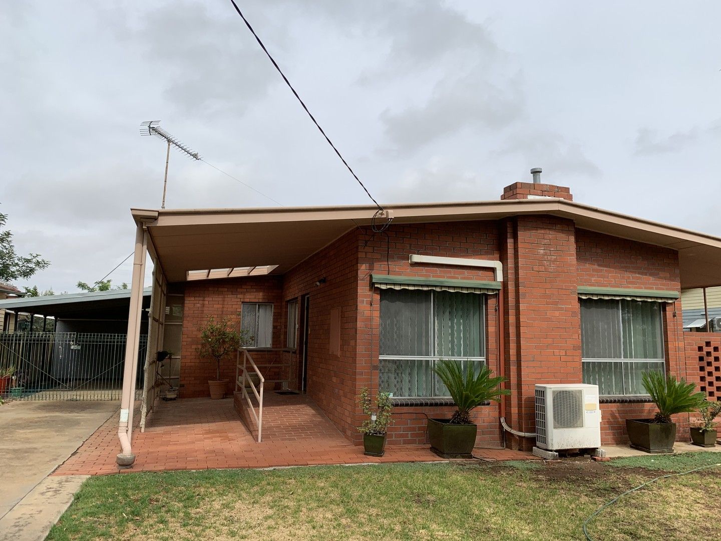 2 Loddon Crescent, Kerang VIC 3579 House For Rent Domain