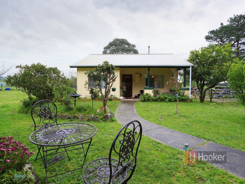 95 Garfield North Road, GARFIELD NORTH VIC 3814, Image 0