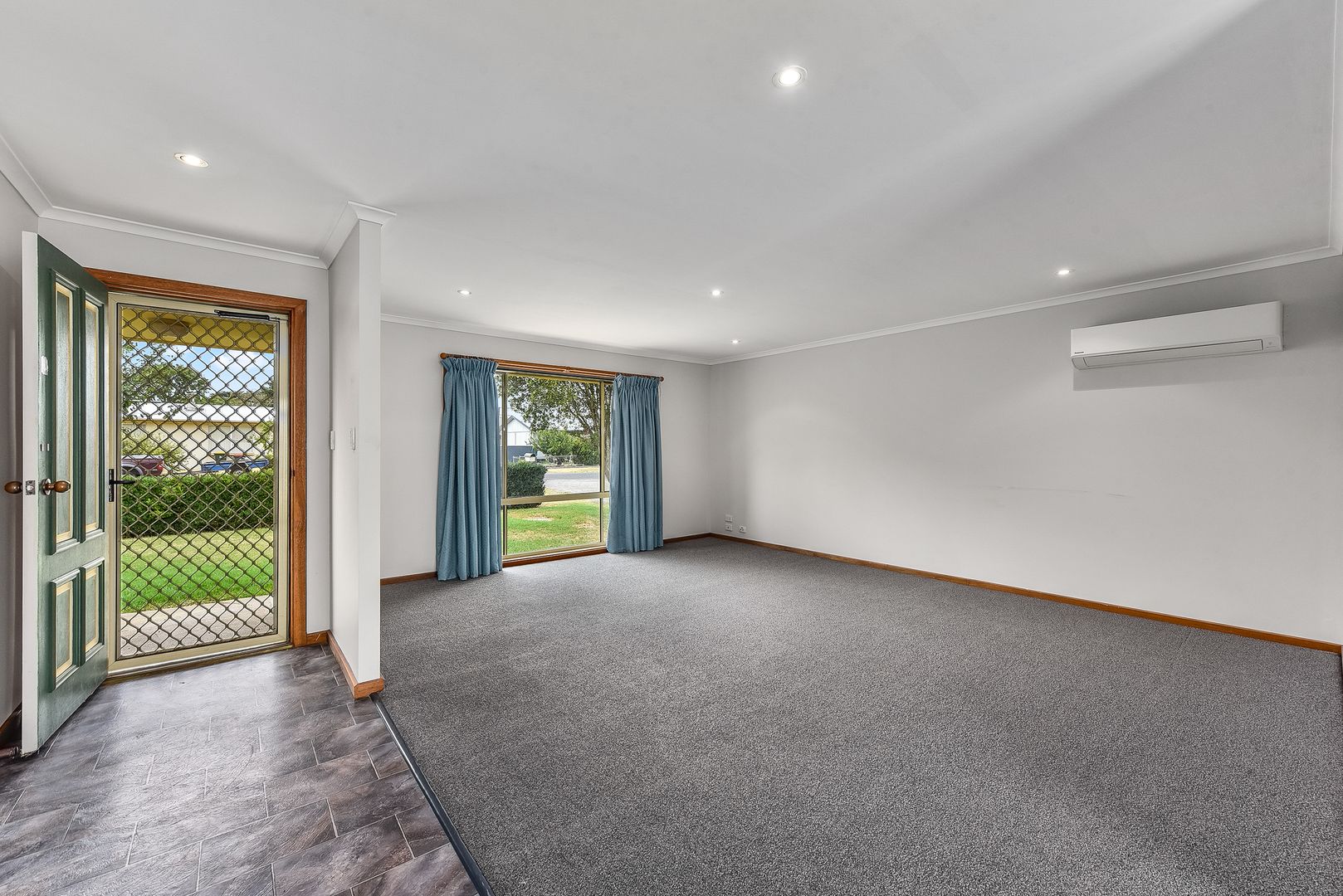 74 Clarke Street, Penola SA 5277, Image 2