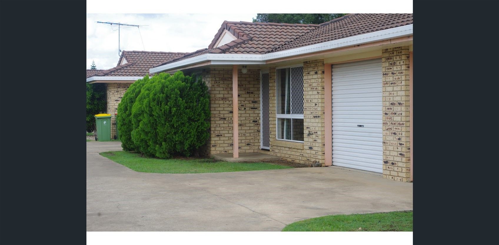 3 bedrooms Apartment / Unit / Flat in 2/4 Skinner GATTON QLD, 4343