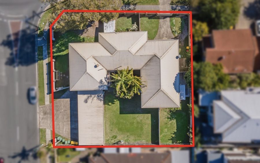 Paradise Point QLD 4216 13 beds development site for Sale, Interest