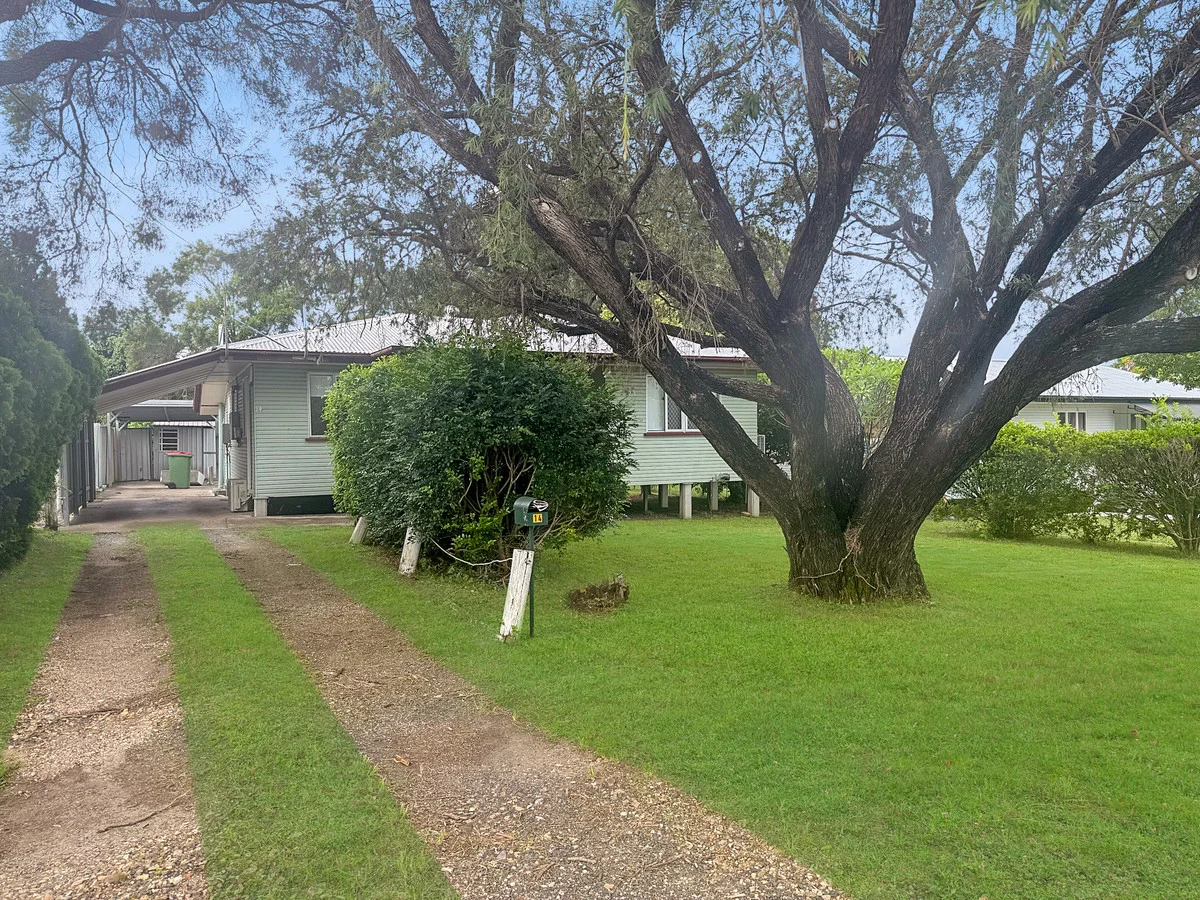 14 Edgar Street, Eastern Heights QLD 4305