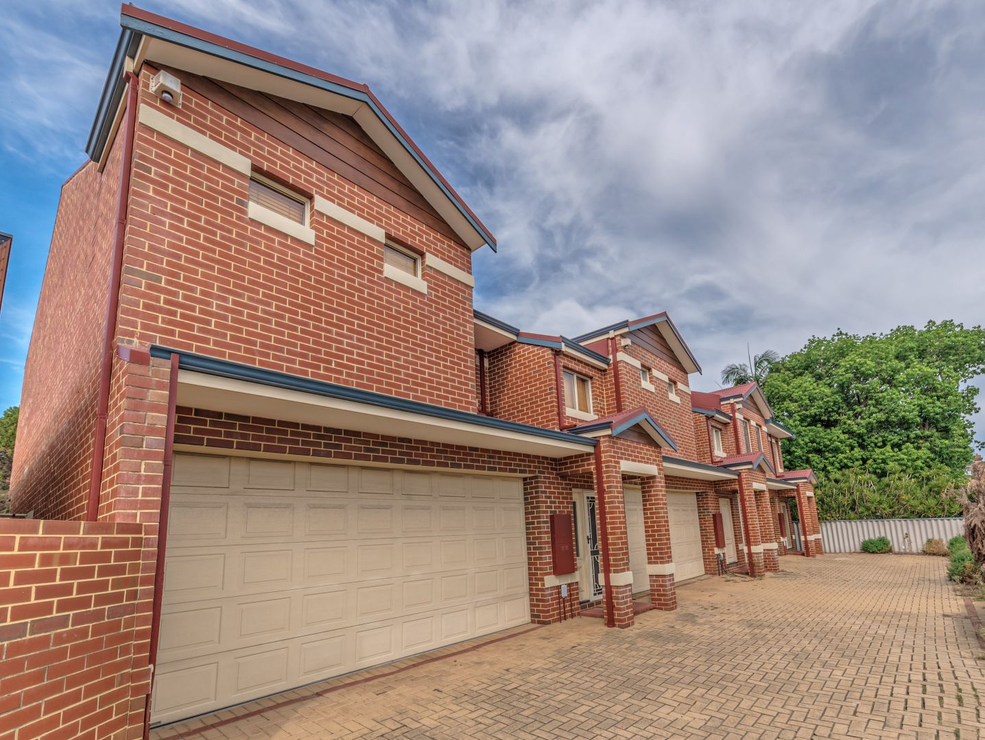 2/133A Ninth Avenue, Inglewood WA 6052, Image 2