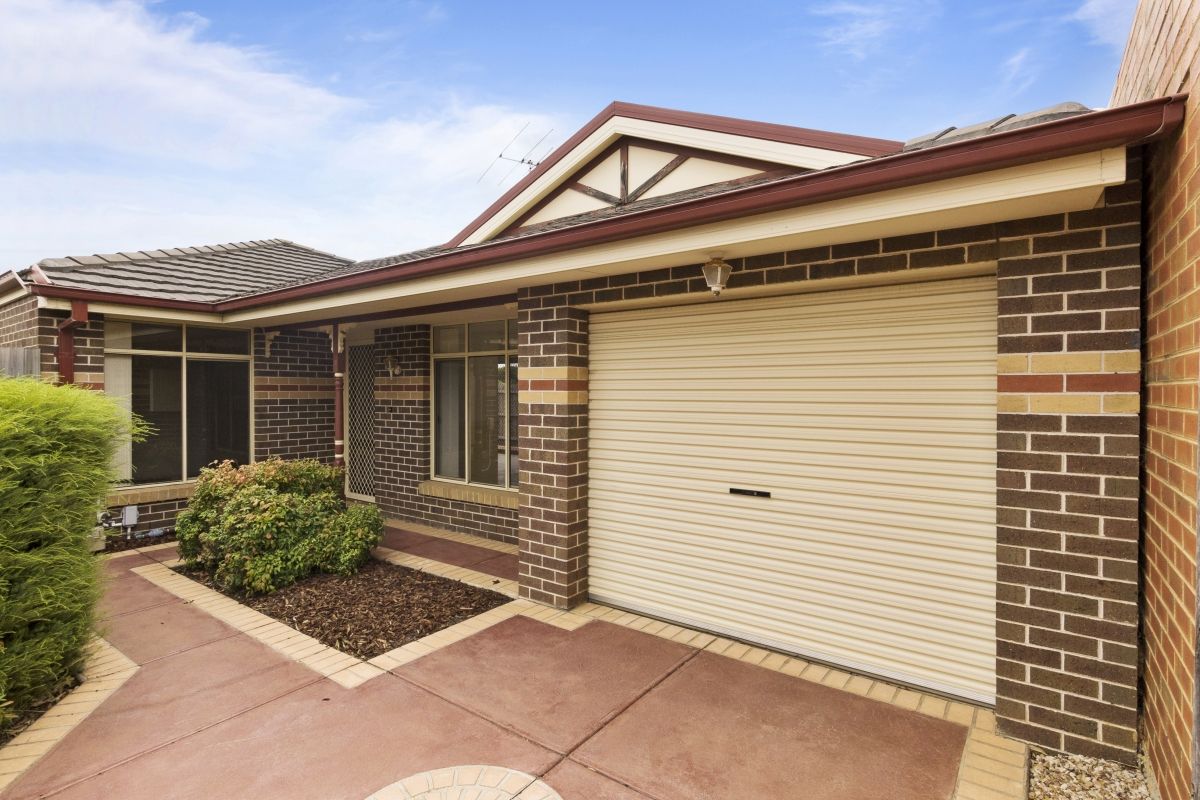 2/72 Mossfiel Drive, Hoppers Crossing VIC 3029, Image 0