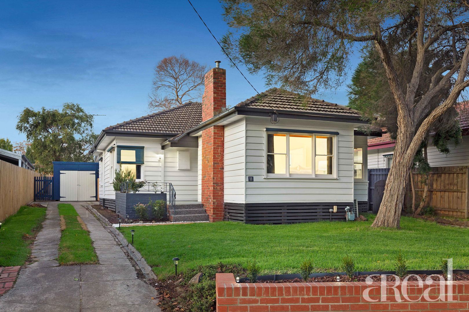 11 Davey Street, Box Hill VIC 3128