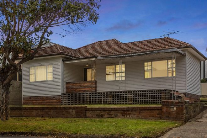 Picture of 18 Erskine Street, RIVERWOOD NSW 2210