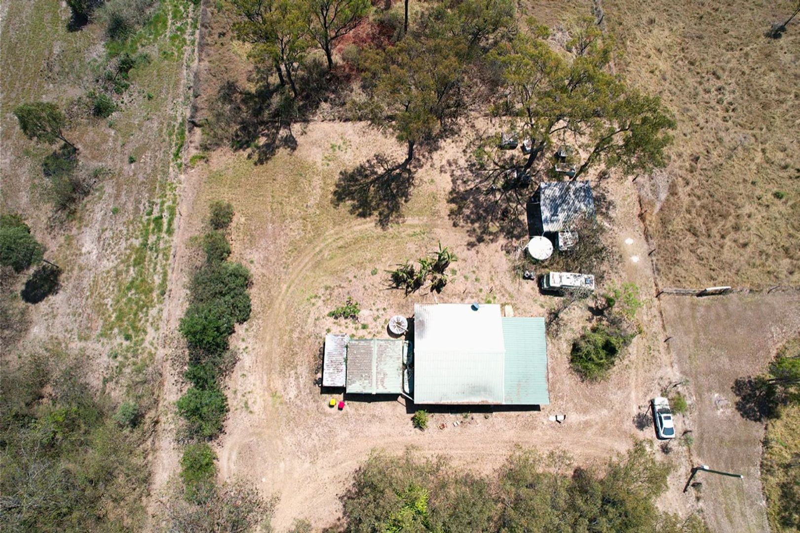 21 Flaggy Rock Road, Clairview QLD 4741, Image 2