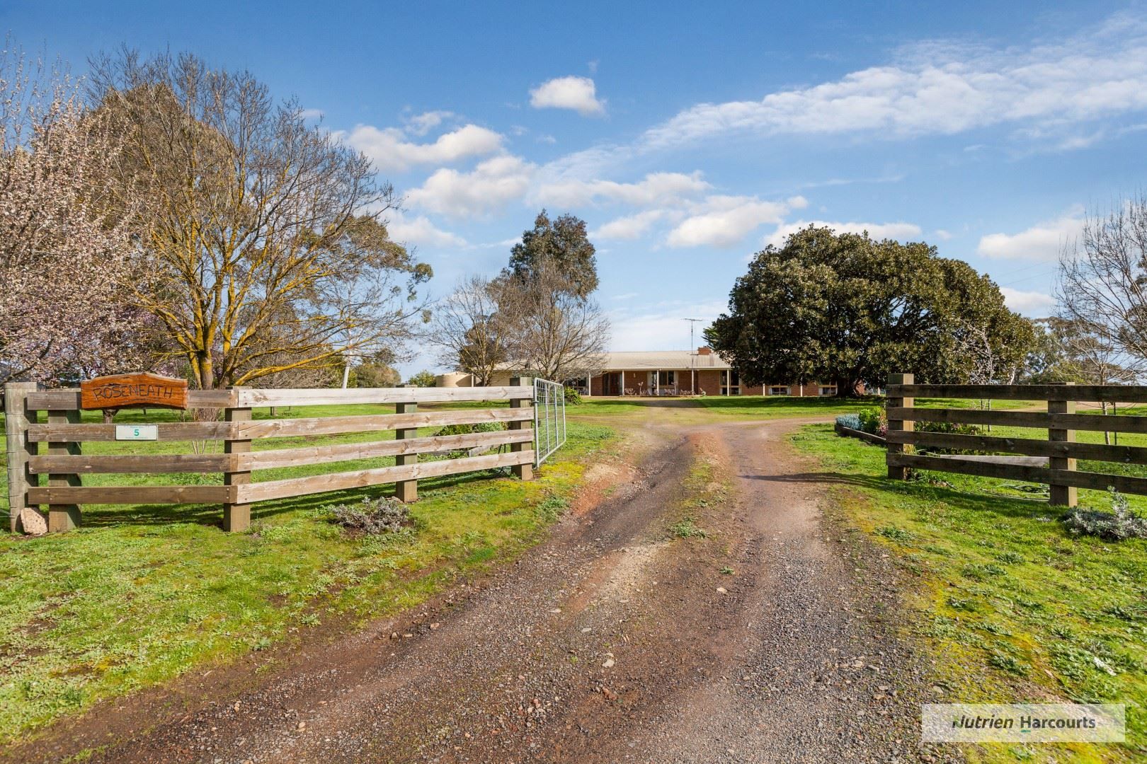 5 Kimberly Drive, Broadford VIC 3658, Image 1