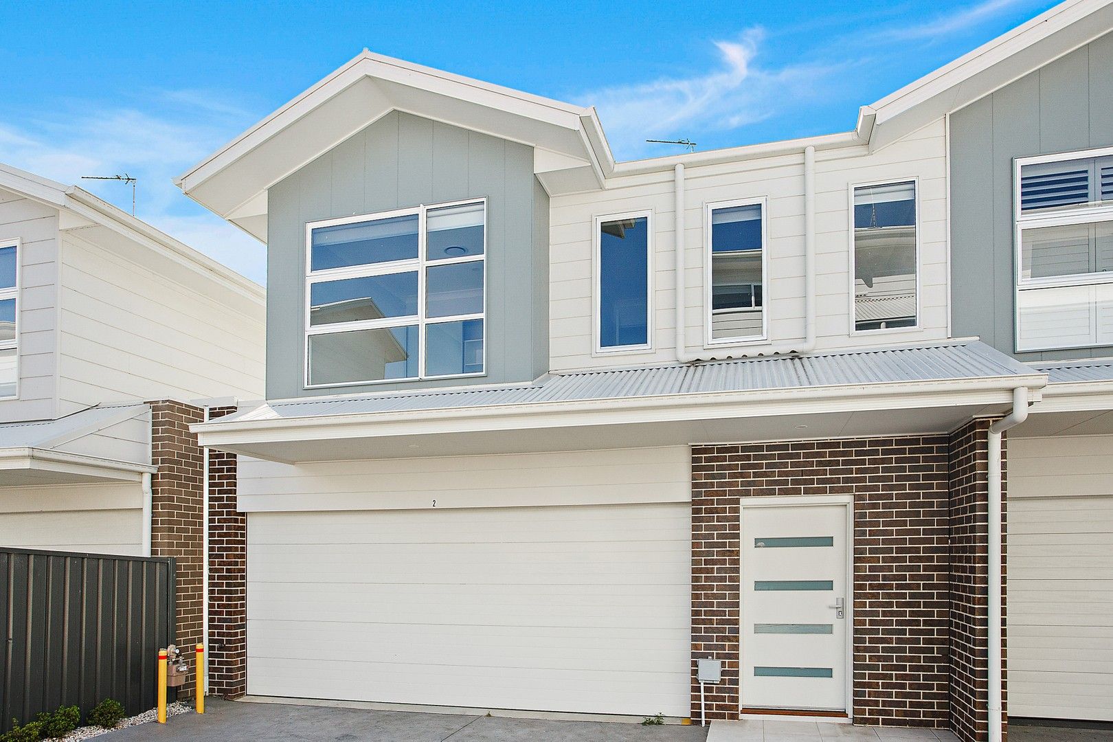 House in 2/44 Paul Street, TULLIMBAR NSW, 2527