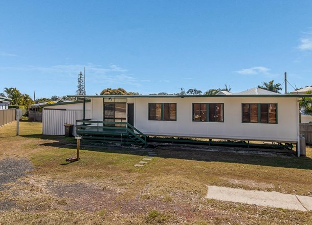 12 West Street, Torquay QLD 4655