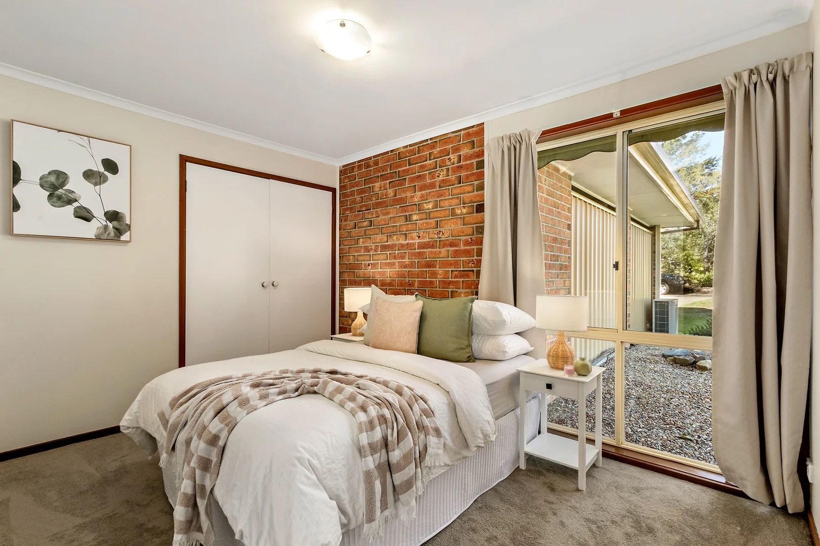 Additional image 9 of 1/10 Kingscote Crescent, Bonython ACT 2905