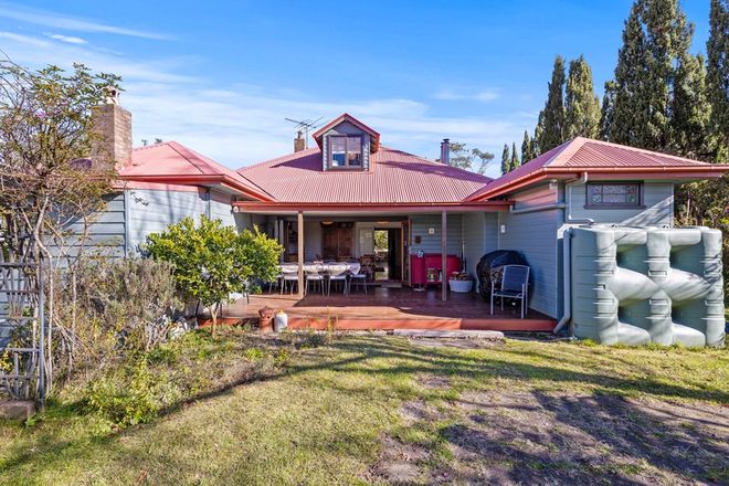 Picture of 18 Valley Road, WENTWORTH FALLS NSW 2782