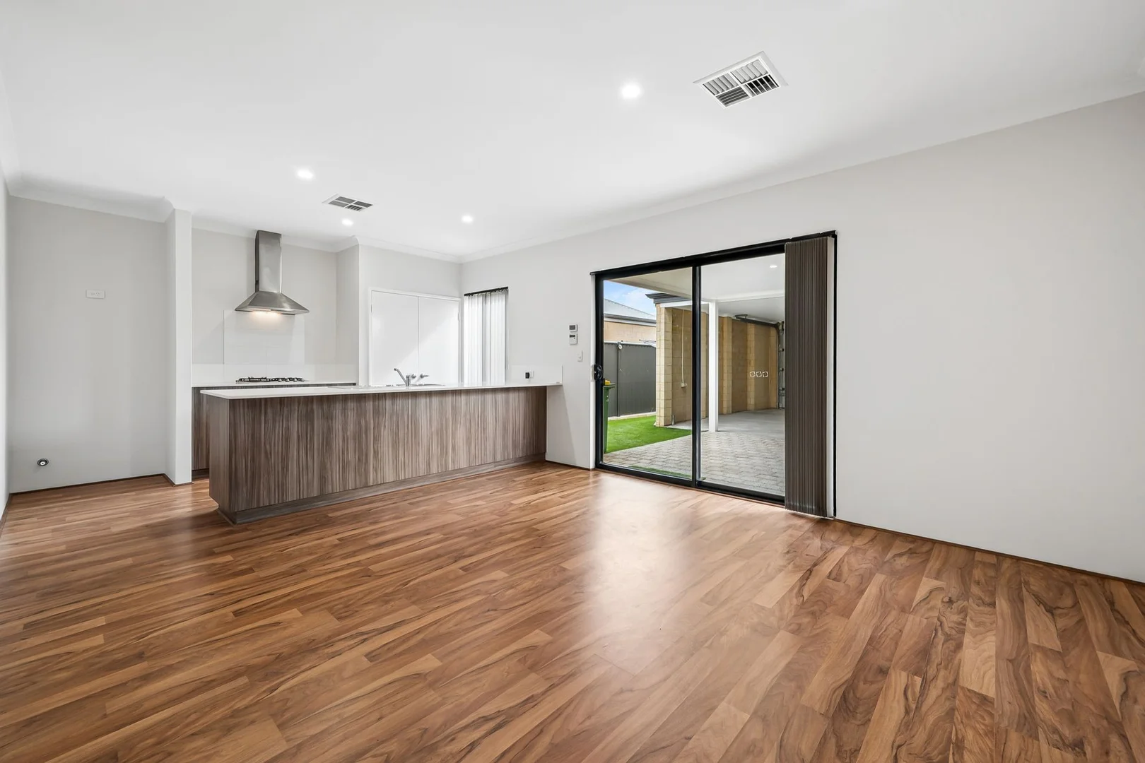 Additional image 6 of 114 Keane Road, Harrisdale WA 6112