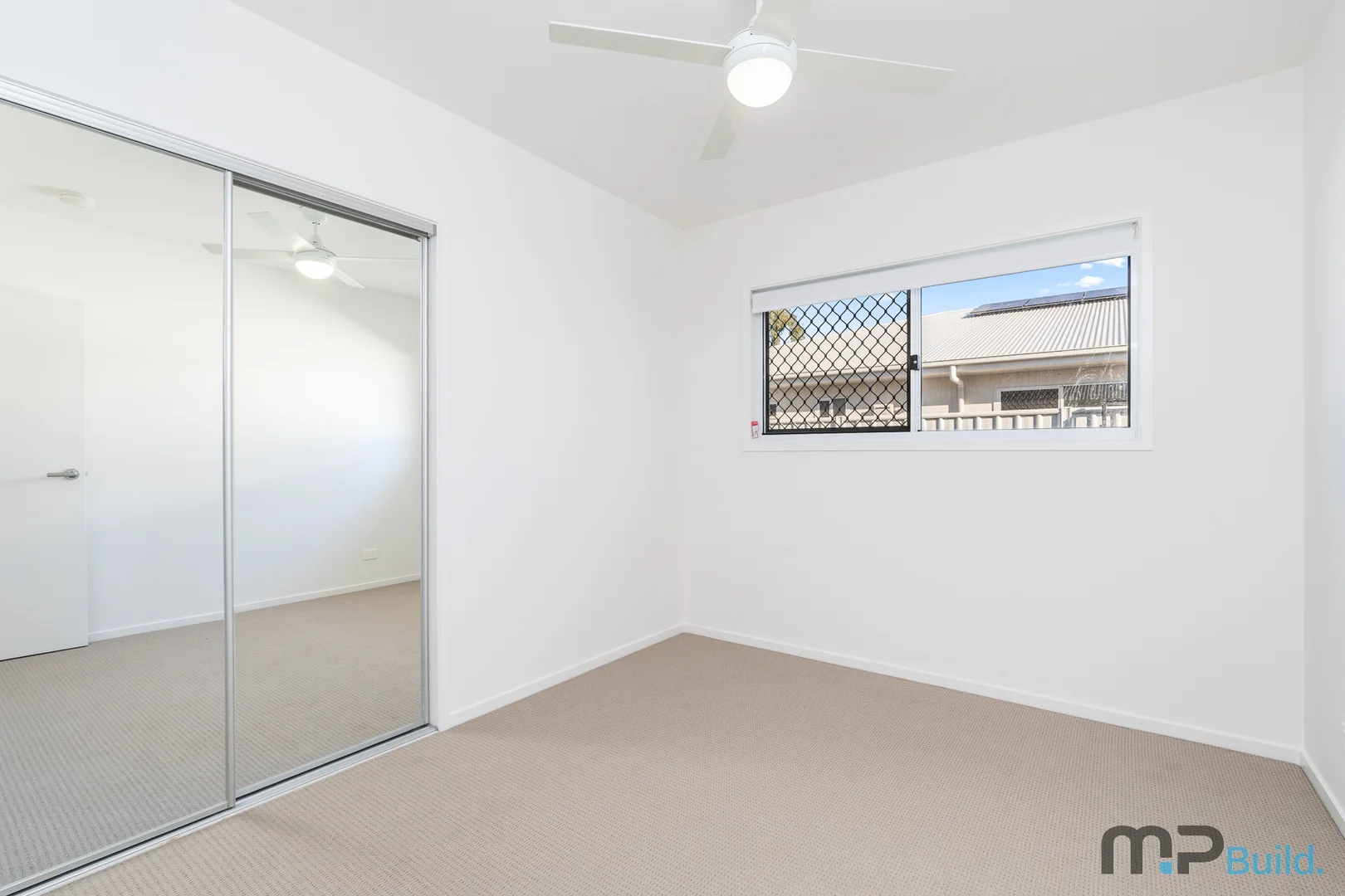 Additional image 12 of 2/122b Bideford Street, Torquay QLD 4655