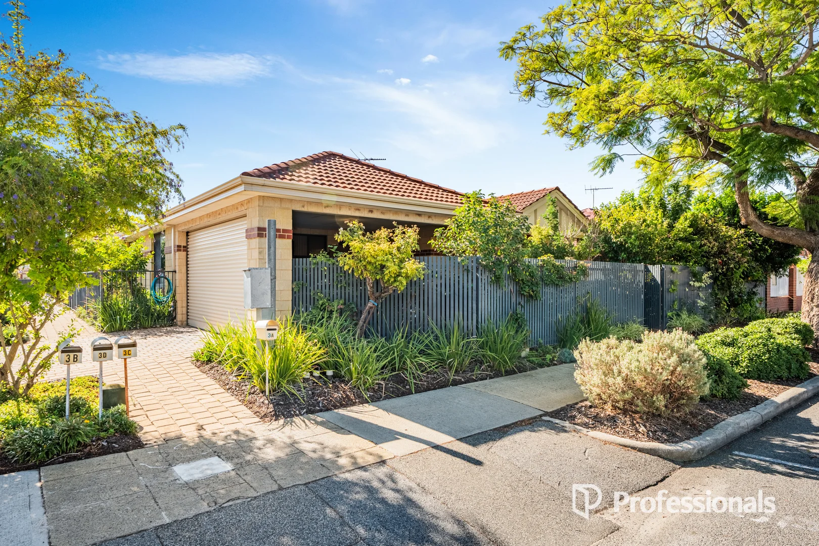 Additional image 5 of 3A Memorial Avenue, Carlisle WA 6101