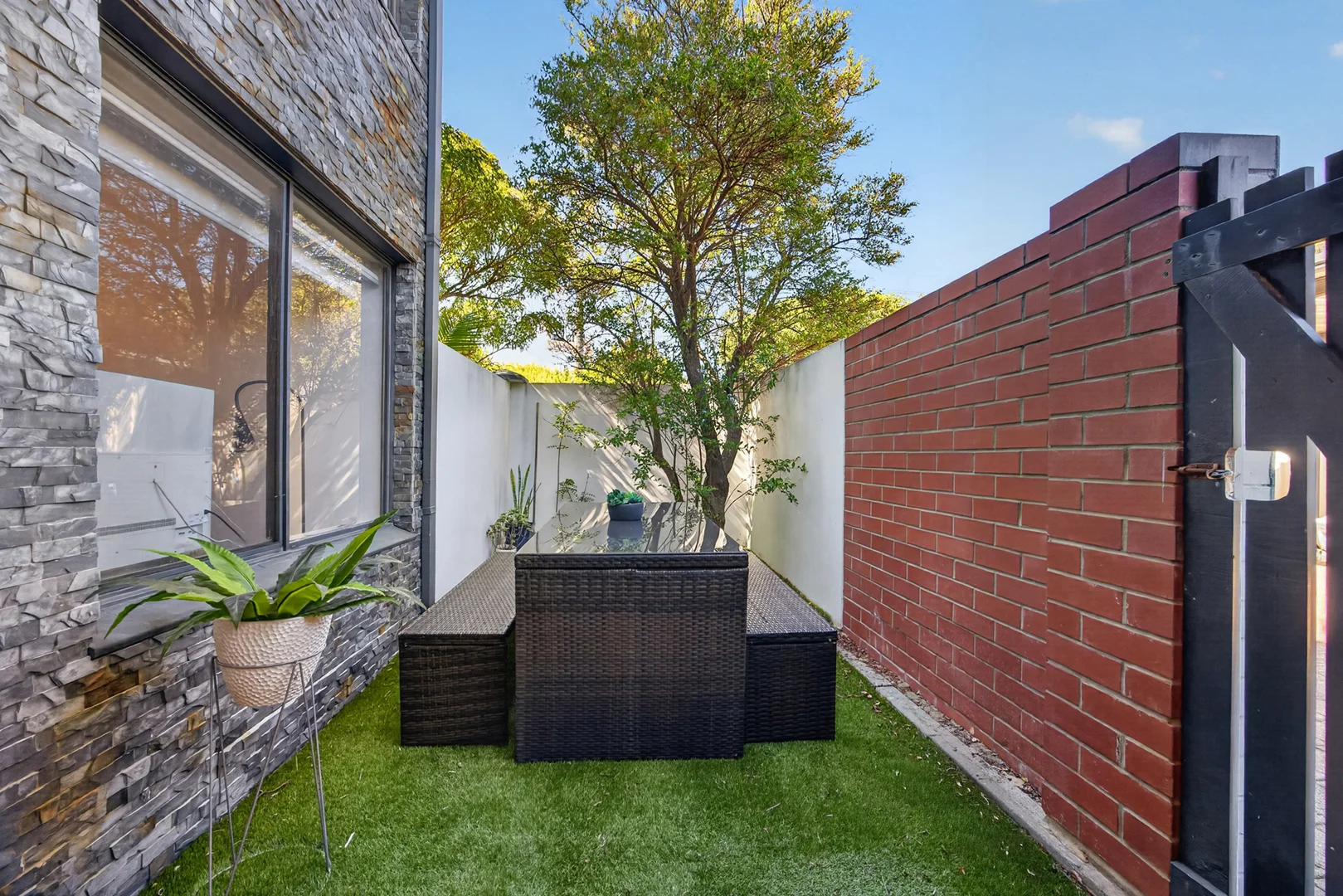 Additional image 3 of 1/345 Stirling Street, Highgate WA 6003