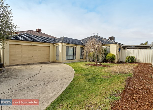 13 Chesterton Avenue, Tarneit VIC 3029