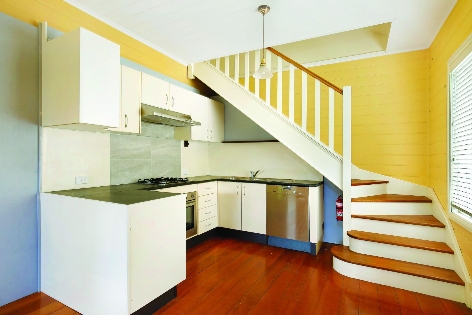 1/12 Wallace Road, Fernhill NSW 2519 House For Rent Domain