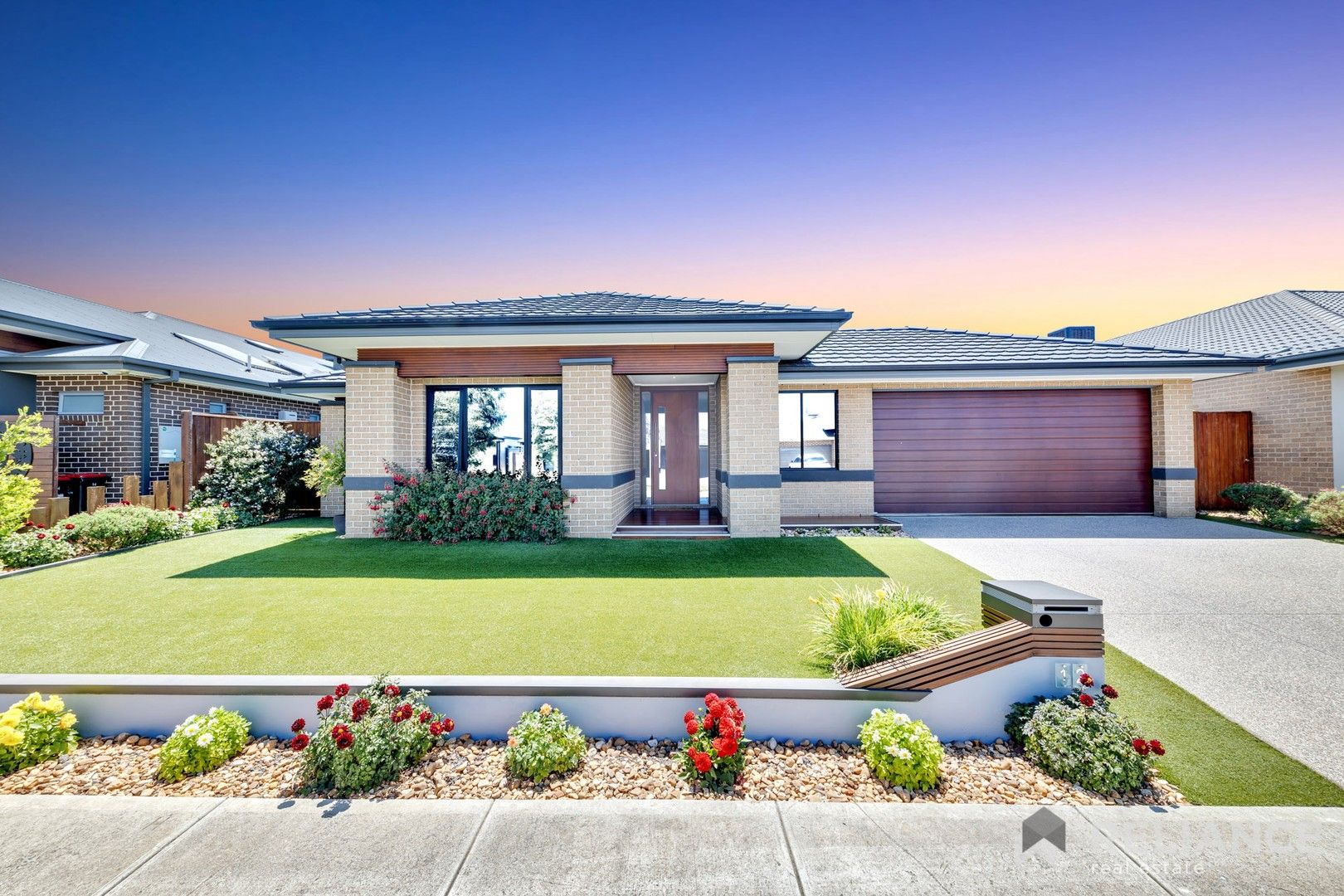 4 bedrooms House in 12 Coledale Drive WEIR VIEWS VIC, 3338