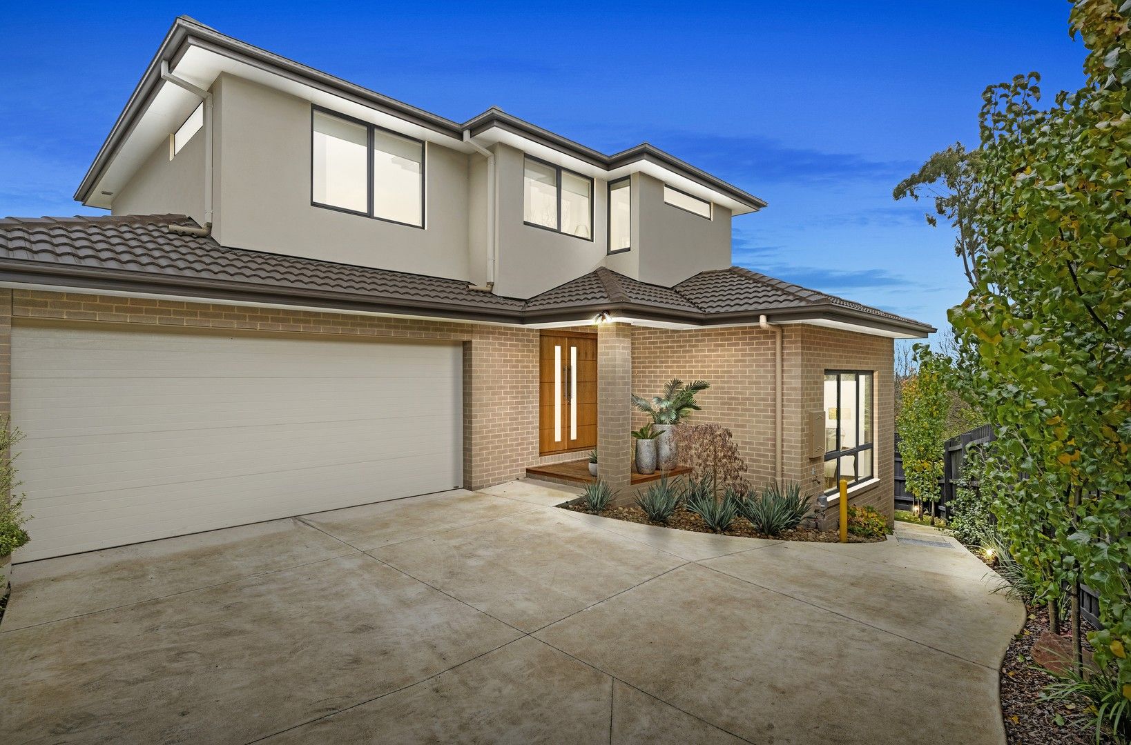 4 bedrooms House in 2A Chippendale Court CHIRNSIDE PARK VIC, 3116