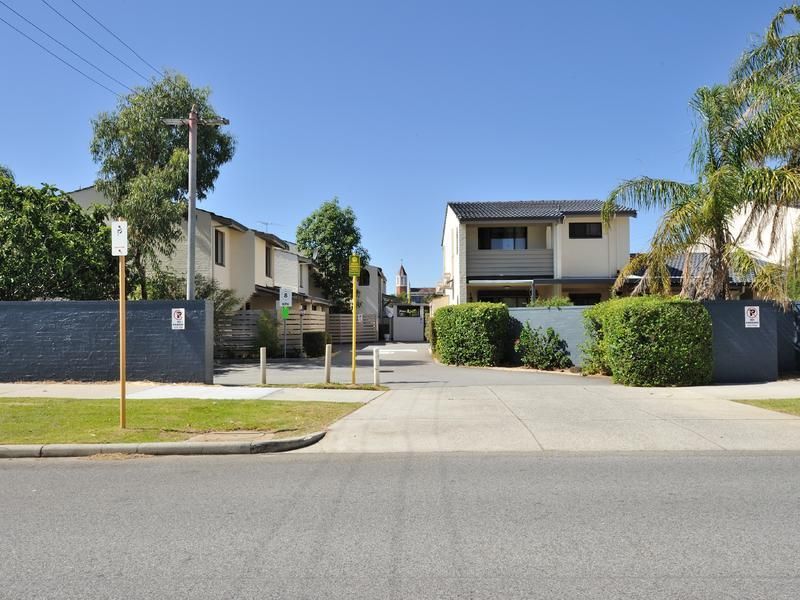 2 bedrooms Apartment / Unit / Flat in 15/32 Camboon Road MORLEY WA, 6062