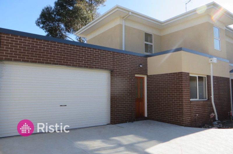 3 bedrooms Apartment / Unit / Flat in 2/32 Maxwell Street LALOR VIC, 3075