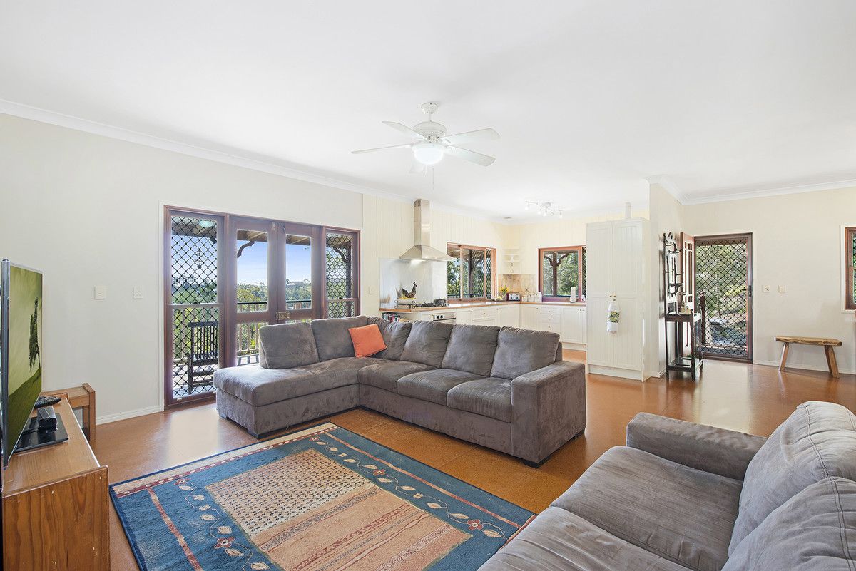 82 Sunrise Drive, Ocean View QLD 4521, Image 2