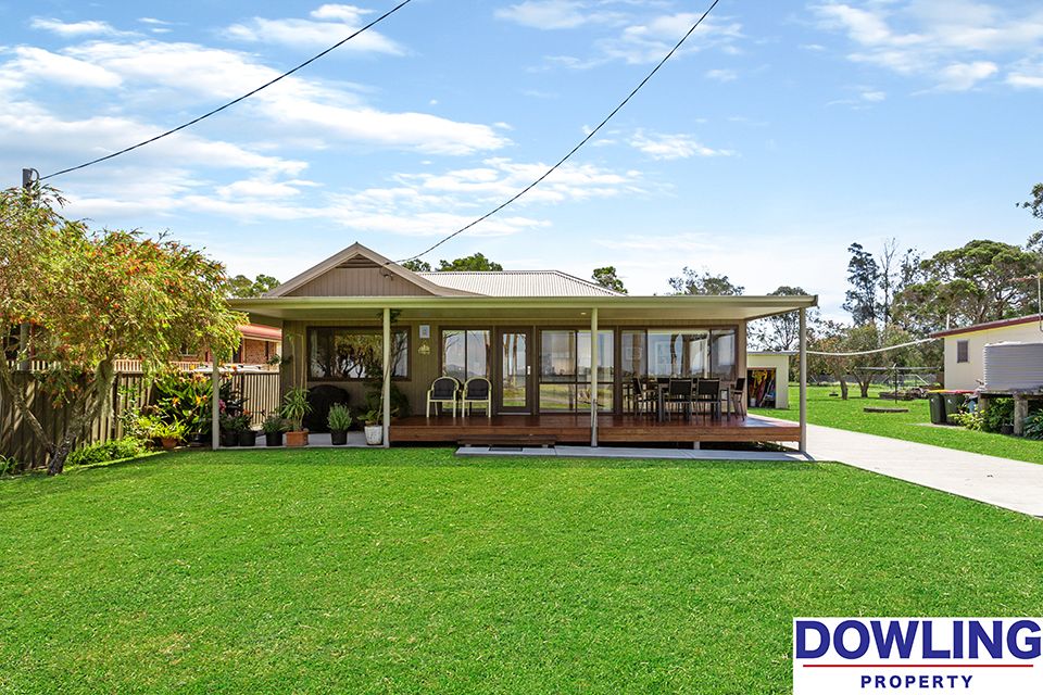 19 Waterfront Road, Swan Bay NSW 2324, Image 1