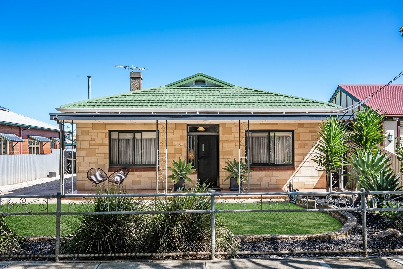 18 Ross Avenue, Flinders Park SA 5025, Image 0