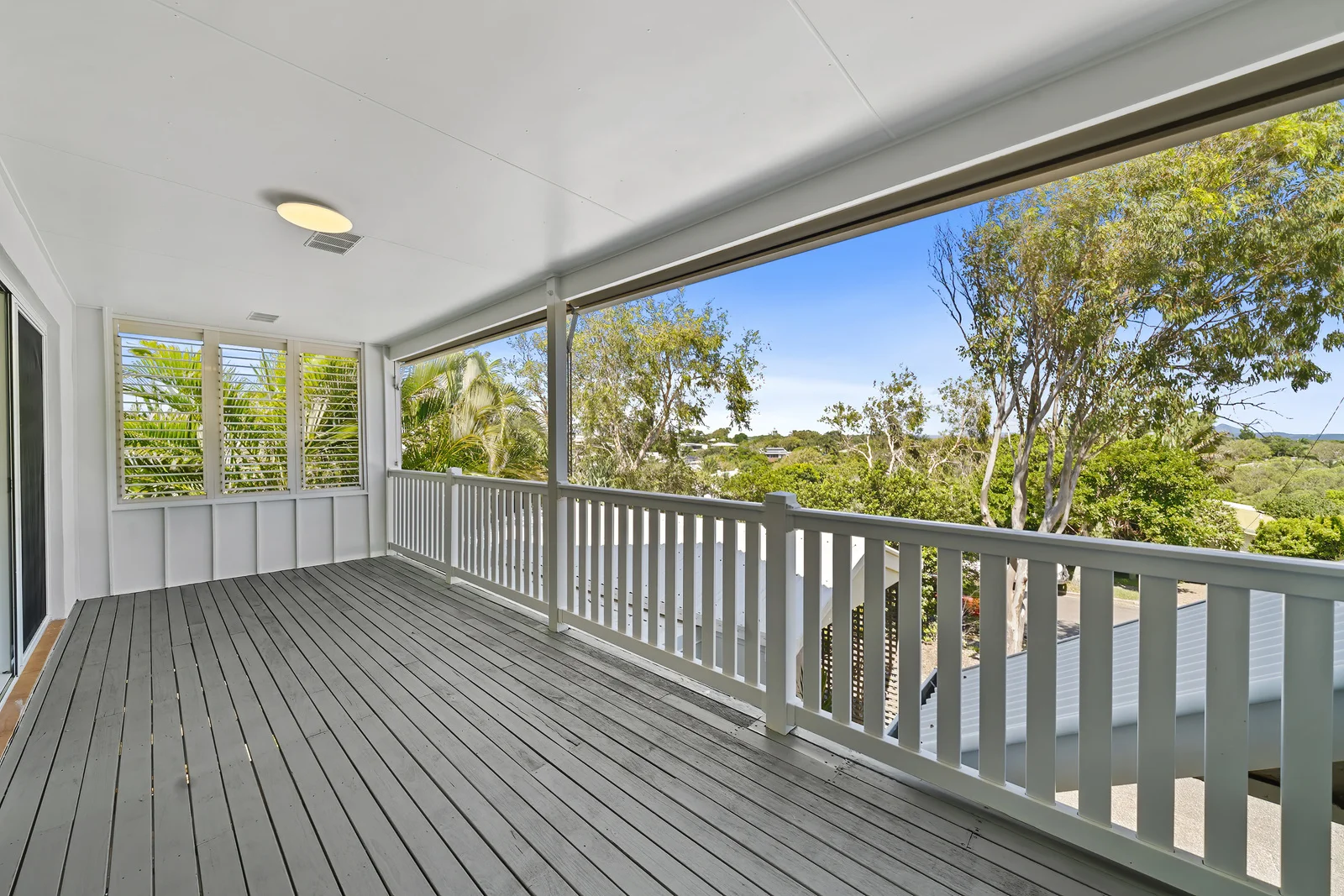 Additional image 7 of 2/22 Orealla Crescent, Sunrise Beach QLD 4567