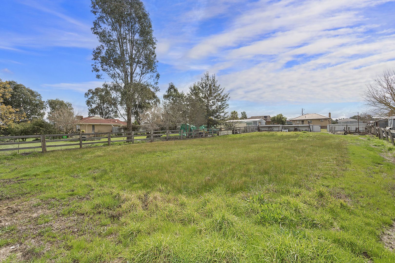 54 High Street, Chiltern VIC 3683, Image 2