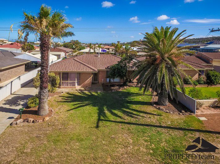 9 Queenscliffe Close, Tarcoola Beach WA 6530, Image 2