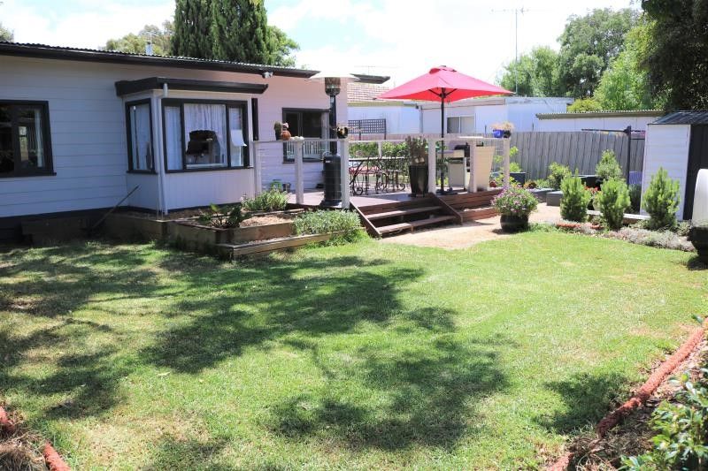 4 bedrooms House in 18 Henty Street TORQUAY VIC, 3228