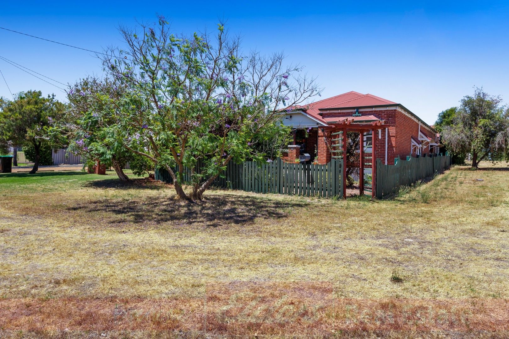 3 bedrooms House in 37 Wittenoom Street COLLIE WA, 6225