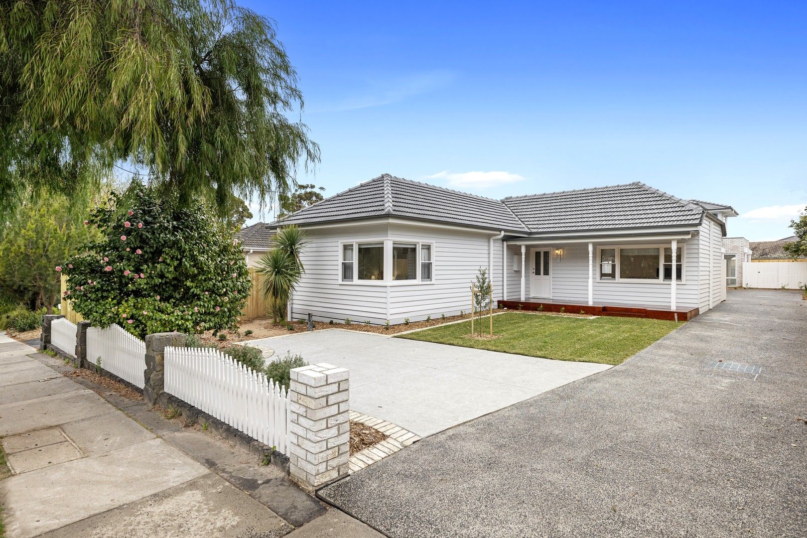 3 bedrooms House in 1/92 Heatherhill Road FRANKSTON VIC, 3199