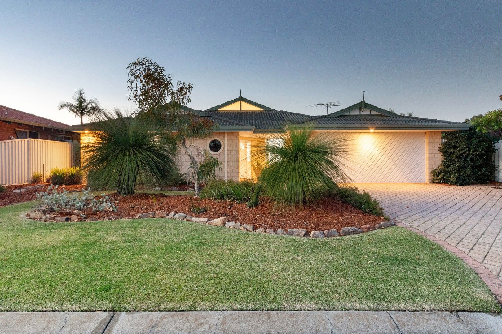 14 Inveraray Close, Canning Vale WA 6155, Image 0