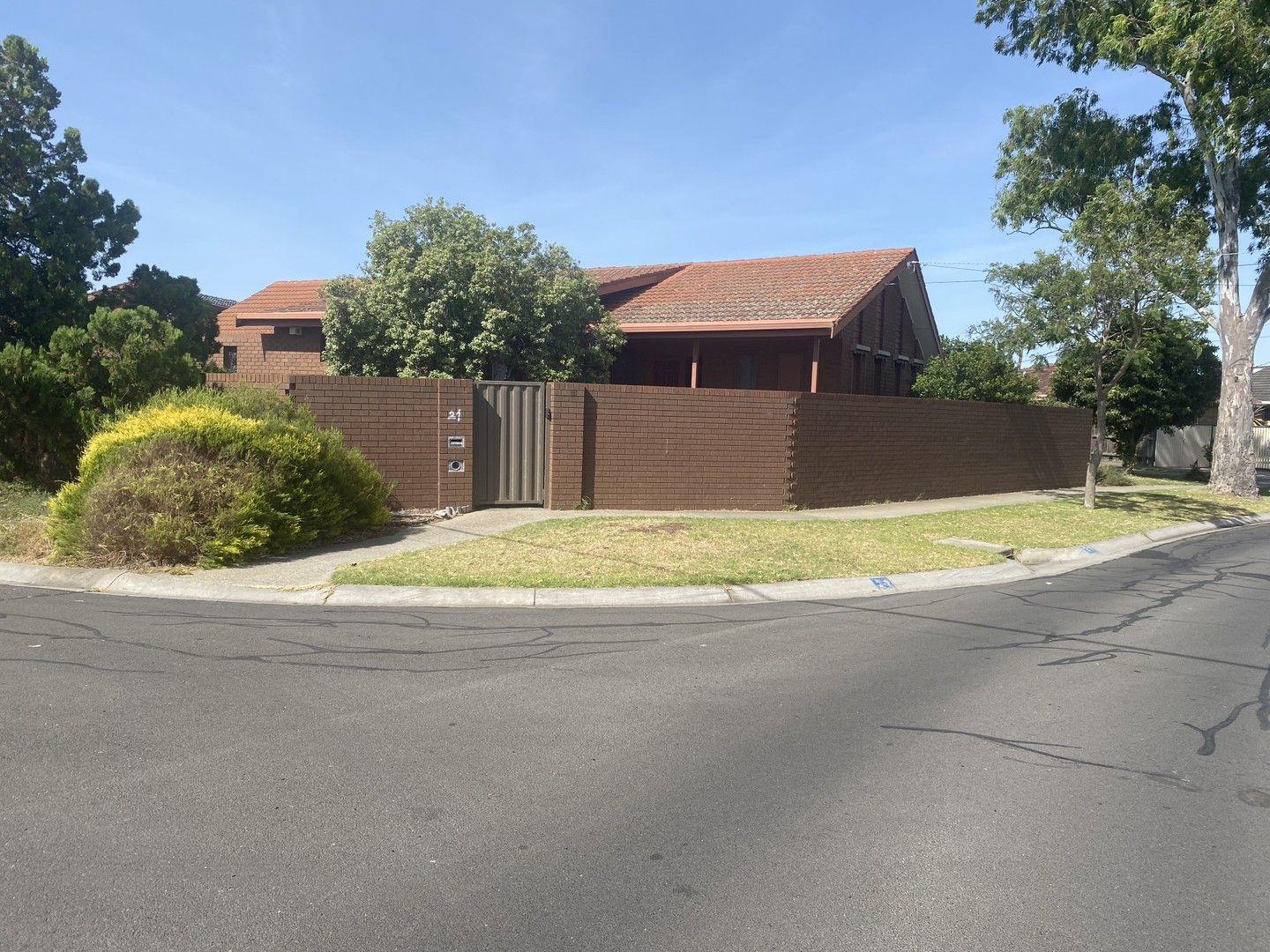 3 bedrooms House in 21 Hampstead Drive HOPPERS CROSSING VIC, 3029