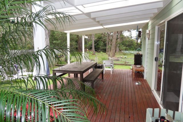 11 GLANVILLE RD, Sussex Inlet NSW 2540, Image 2