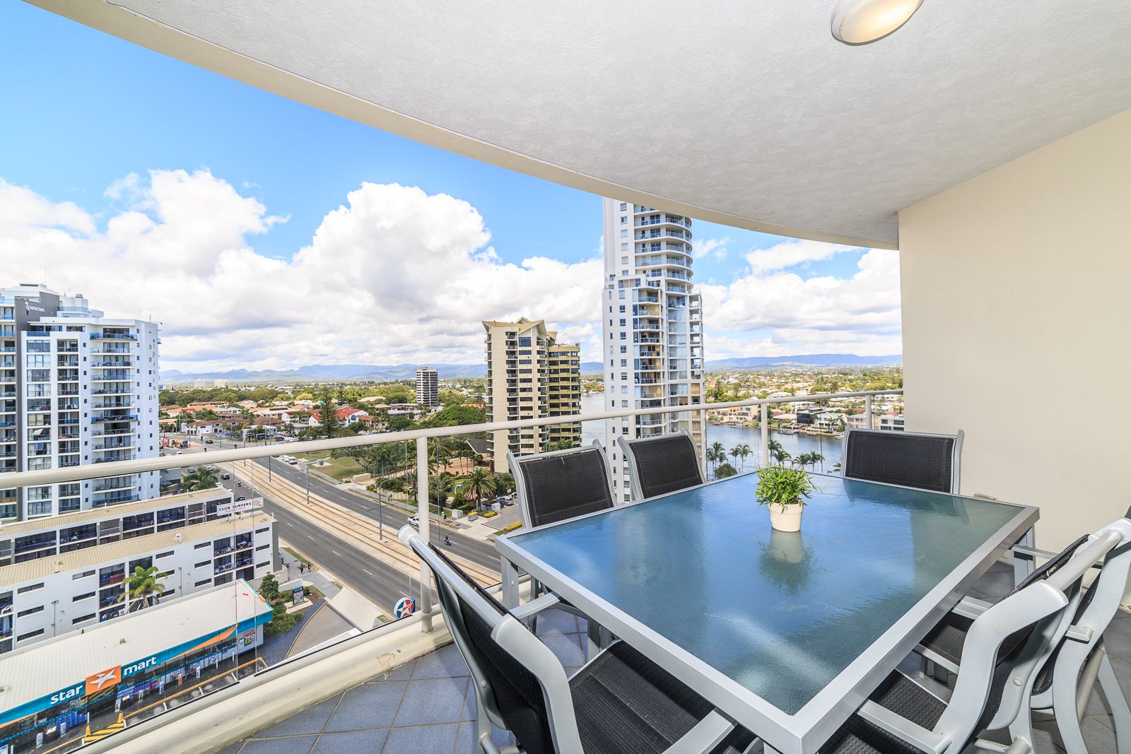 Sold 1009/18 Fern Street, Surfers Paradise QLD 4217 on 16 Aug ...