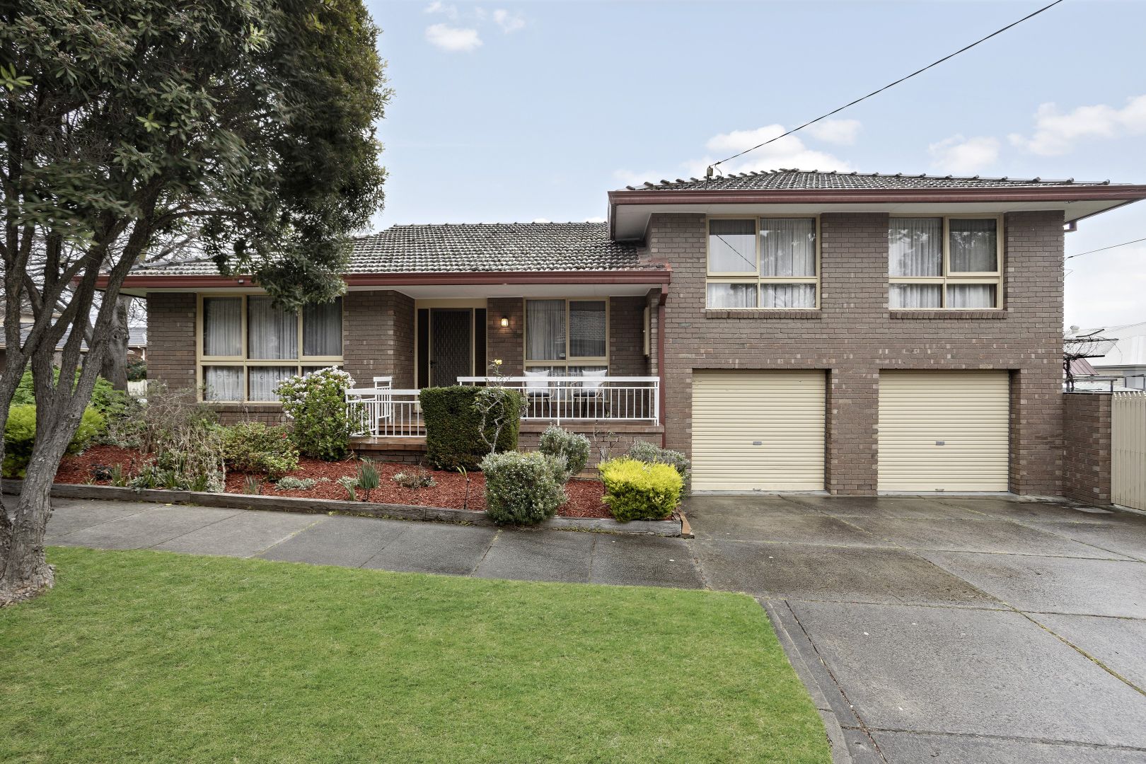 39 Snowdon Drive, Cheltenham VIC 3192