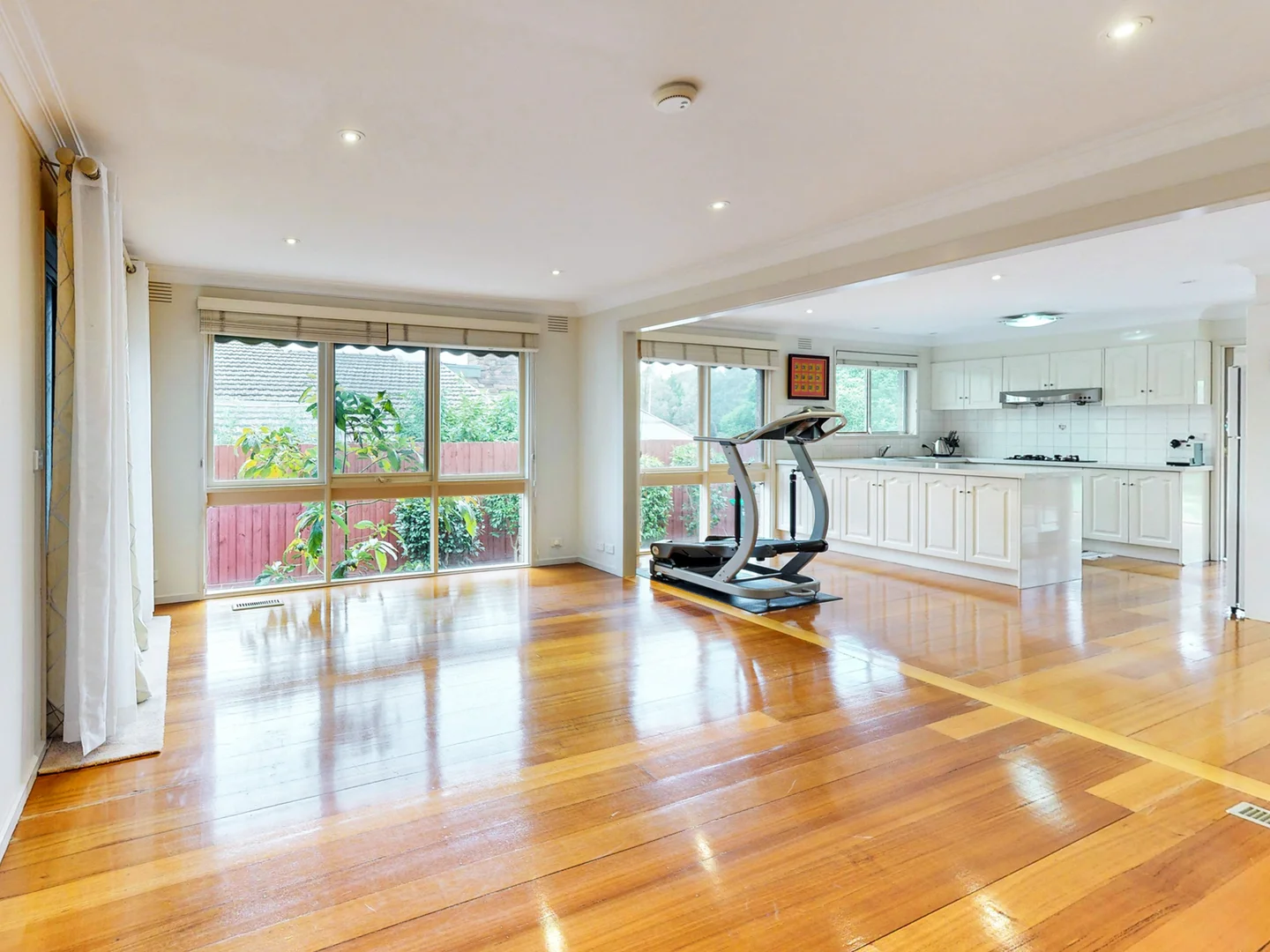 Additional image 4 of 91 The Boulevarde, Doncaster VIC 3108